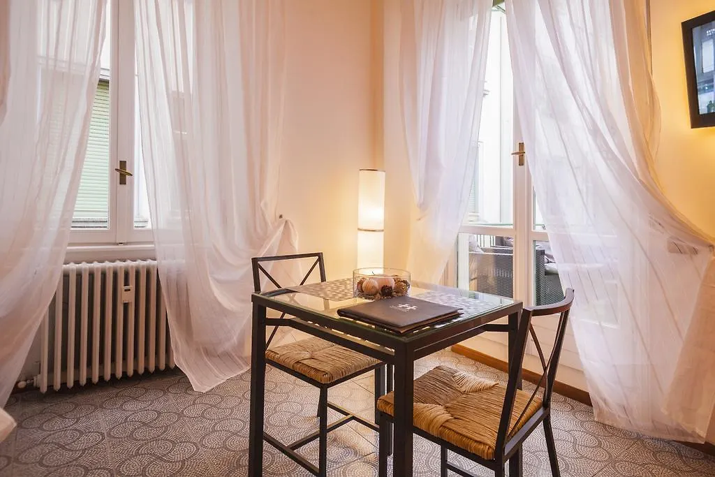 Hemeras Boutique Homes - City Center Design Flats Milan