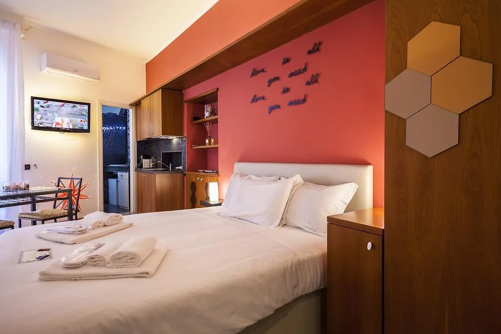 Hemeras Boutique Homes - City Center Design Flats Milan Apartment